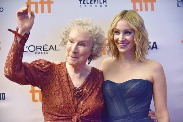 Author Margaret Atwood (L) and Sarah Gadon attend the world premiere of Netflix s Alias Grace at the Winter Garden Theatre during the Toronto International Film Festival in Toronto, Canada on September 14, 2017.  TOR2017091425 CHRISTINExCHEW