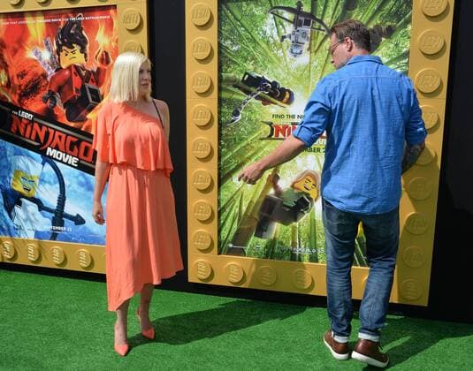 Actors Tori Spelling and Dean McDermott attend the premiere of the animated comedy The Lego Ninjago Movie at the Regency Village Theatre in the Westwood section of Los Angeles on September 16, 2017. Storyline: Six young ninjas are tasked with defending their island home, called Ninjago. By night, they re gifted warriors, using their skills and awesome fleet of vehicles to fight villains and monsters. By day, they re ordinary teens struggling against their greatest enemy: high school.  LAP2017091629 JIMxRUYMEN