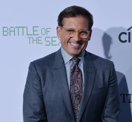Cast member Steve Carell attends the premiere of the biographical sports comedy Battle of the Sexes at the Regency Village Theatre in the Westwood section of Los Angeles on September 16, 2017. Storyline: The true story of the 1973 tennis match between World number one Billie Jean King and ex-champ and serial hustler Bobby Riggs.  LAP201709159 JIMxRUYMEN