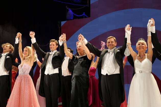 Premiere I at from Austria Vienna Raimundtheater 16 09 2017 Irena Flury Lukas Perman Elisabeth Engstler Andreas Steppan Dolores Schmidinger