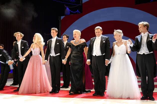 Premiere I at from Austria Vienna Raimundtheater 16 09 2017 Irena Flury Lukas Perman Elisabeth Engstler Andreas Steppan Dolores Schmidinger