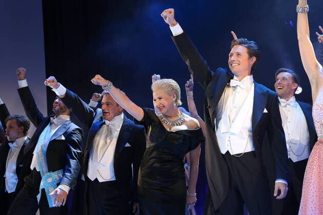 Premiere I at from Austria Vienna Raimundtheater 16 09 2017 Lukas Perman Elisabeth Engstler Andreas Steppan