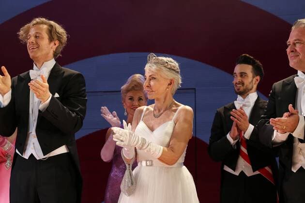 Premiere I at from Austria Vienna Raimundtheater 16 09 2017 Dolores Schmidinger