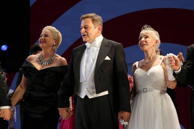 Premiere I at from Austria Vienna Raimundtheater 16 09 2017 Elisabeth Engstler Andreas Steppan Dolores Schmidinger