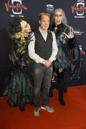 Oliver Pocher at the Dance the Vampire Musical premiere in Stage Theatre to the Elbe in Hamburg at 17 09 2017