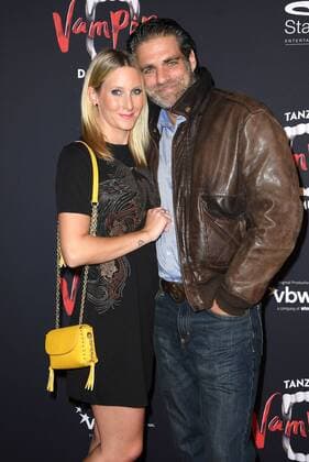 Carsten Spengemann with his Girlfriend Julie big at the Musical Premiere from Dance the Vampire at 17 09 2017 in Hamburg Dance the Vampire Musical Premiere in Hamburg 2017