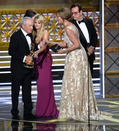 Actors Anna Faris and Allison Janney present the award to producer Lorne Michaels for Outstanding Variety Sketch Series for Saturday Night Live, onstage during the 69th annual Primetime Emmy Awards at Microsoft Theater in Los Angeles on September 17, 2017.  LAP201709170141 JIMxRUYMEN