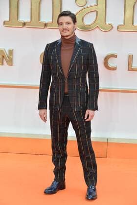 September 18, 2017 - London, London, UK - London, UK. PEDRO PASCAL attends the world film premiere of Kingsman: The Golden Circle in Leicester Square. London UK  - ZUMAl94_ 20170918_zaf_l94_126 Copyright: xRayxTangx