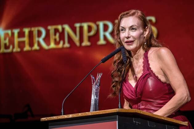 Ute Lemper Honour Award German Musical Theatre Prize 2017 in Winter Garden Berlin in Berlin at 18 09 2017
