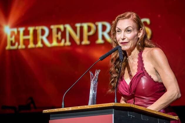 Ute Lemper Honour Award German Musical Theatre Prize 2017 in Winter Garden Berlin in Berlin at 18 09 2017