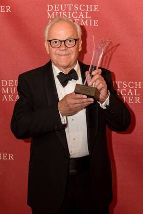 Drew Sarich Director Meier Vienna Best Cast in a Role German Musical Theatre Prize 2017 in Winter Garden Berlin in Berlin at 18 09 2017