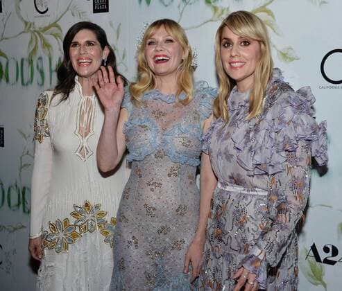 Cast member Kirsten Dunst (C) and co-writer and directors Katie Mulleavy (L) and Laura Mulleavy attend the premiere of the motion picture dramatic thriller Woodshock at the ArcLight Cinema Dome in the Hollywood section of Los Angeles on September 18, 2017. Storyline: A woman falls deeper into paranoia after taking a deadly drug.  LAP2017091809 JIMxRUYMEN