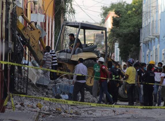 September 20 2017 EUM20170920NAC18 JPG ATLIXCO Pue Earthquake Sismo Puebla Aspectos de danos ocasionados en este municipio luego del sismo de este martes 19 de septiembre de 2017 Otras afectaciones fueron reportadas en la capital de la entidad y en Chiautla de Tapia y Acatlan de Osorio Foto Agencia EL UNIVERSAL JMA  - ZUMAu78_ 20170920_zaf_u78_025 Copyright: xElxUniversalx