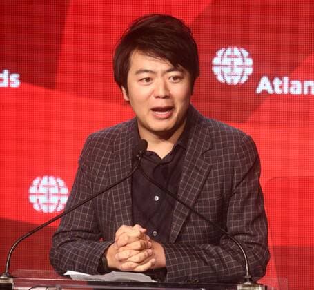September 19, 2017 - New York, New York, U.S. - Award recipient Chinese pianist LANG LANG attends the Atlantic Council 2017 Global Citizen Awards held at the Intrepid Sea, Air, & Space Museum. New York U.S. - ZUMAk03_ 20170919_zaf_k03_105 Copyright: xNancyxKaszermanx