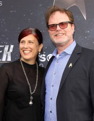 Star Trek : Discovery Premiere in Los Angeles les emeutes se poursuivent à St Louis. 19 September 2017 - Hollywood, California - Holiday Reinhorn and Rainn Wilson. ?Star Trek: Discovery? Premiere held at the ArcLight Cinerama Done in Hollywood. Photo Credit: AdMedia 220816 AdMedia Starface 2017-09-19 CA Los Angeles Etats-Unis  Copyright: xAdMediax STAR_220816_008