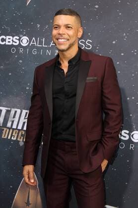 Star Trek : Discovery Premiere in Los Angeles September 19, 2017 - Los Angeles, CA, U.S. - 19 September 2017 - Hollywood, California - Wilson Cruz. Ã¢â‚¬ËœStar Trek: DiscoveryÃ¢â‚¬â ¢ Premiere held at the ArcLight Cinerama Done in Hollywood. Photo Credit: AdMedia Los Angeles U.S. - ZUMAa123 20170919_zaa_a123_129 Copyright: xAdmediax