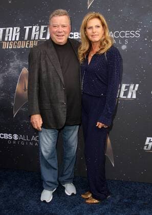 Star Trek : Discovery Premiere in Los Angeles September 19, 2017 - Los Angeles, CA, U.S. - 19 September 2017 - Hollywood, California - William Shatner and wife Elizabeth Shatner. Ã¢â‚¬ËœStar Trek: DiscoveryÃ¢â‚¬â ¢ Premiere held at the ArcLight Cinerama Done in Hollywood. Photo Credit: AdMedia Los Angeles U.S. - ZUMAa123 20170919_zaa_a123_145 Copyright: xAdmediax