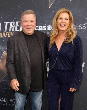 Star Trek : Discovery Premiere in Los Angeles September 19, 2017 - Los Angeles, CA, U.S. - 19 September 2017 - Hollywood, California - William Shatner and wife Elizabeth Shatner. Ã¢â‚¬ËœStar Trek: DiscoveryÃ¢â‚¬â ¢ Premiere held at the ArcLight Cinerama Done in Hollywood. Photo Credit: AdMedia Los Angeles U.S. - ZUMAa123 20170919_zaa_a123_152 Copyright: xAdmediax