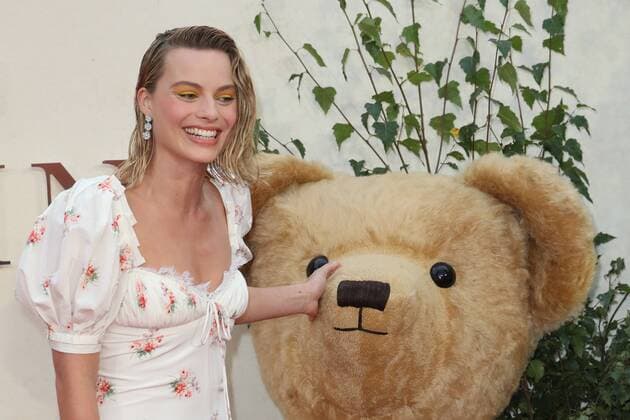 Bilder des Tages . 20 09 2017. London, United Kingdom. Margot Robbie arriving at the Goodbye Christopher Robin world premiere in London.  xStephenxLockx xi-Imagesx IIM-15912-0009