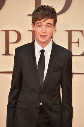 September 20, 2017 - London, London, UK - London, UK. ALEX LAWTHER attends the world film premiere of Goodbye Christopher Robin in Leicester Square. London UK  - ZUMAl94_ 20170920_zaf_l94_093 Copyright: xRayxTangx