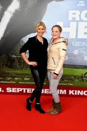 Moderator and actress Annica Hansen l and youtuberin Anja Mertens poses on the red carpet at 20 09 2017 in Cologne at the premiere of the film Rock my Heart in Cologne Cinedom Kinostart 28 09 2017