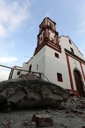 Erdbeben in Mexiko September 20, 2017 - EUM20170920NAC29.JPG .CIUDAD DE MEXICO EarthquakeSismo-EdoMex.- 20 de septiembre de 2017, aspectos de las afectaciones en municipio el Valle de Toluca por el sismo de 8.1 grados que ocurrio el dia 19 de septiembre de 2017. Foto: Agencia EL UNIVERSAL Jorge AlvaradoMAVC  - ZUMAu78_ 20170920_zaf_u78_034 Copyright: xElxUniversalx