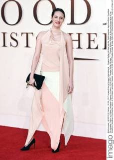 Berühmte Feministinnen, Phoebe Waller-Bridge Phoebe Waller-Bridge bei der Weltpremiere des Kinofilms Goodbye Christopher Robin im Odeon Leicester Square. London, 20.09.2017 Phoebe Waller-Bridge *** Phoebe Waller Bridge at the world premiere of the Kinofilms Goodbye Christopher Robin at the Odeon Leicester Square London 20 09 2017 Phoebe Waller Bridge  Foto:xS.xVasx xFuturexImage