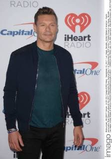 September 22, 2017 - Las Vegas, Nevada, United States of America - Radio personality Ryan Seacrest attends the 2017 iHeartradio Music Festival Day 1 on September22, 2017 at the T-Mobile Arena in Las Vegas, Nevada Las Vegas United States of America - ZUMAt114 20170922_zap_t114_006 Copyright: xMarcelxThomasx