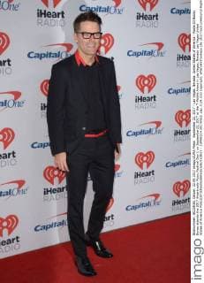 September 22, 2017 - Las Vegas, Nevada, United States of America - Radio DJ Bobby Bones attends the 2017 iHeartradio Music Festival Day 1 on September22, 2017 at the T-Mobile Arena in Las Vegas, Nevada Las Vegas United States of America - ZUMAt114 20170922_zap_t114_010 Copyright: xMarcelxThomasx