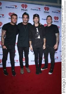 September 22, 2017 - Las Vegas, NV, U.S. - 22 September 2017 - Las Vegas, NV - All Time Low. 2017 iHeartRadio Music Festival at the T-Mobile Arena. Photo Credit: MJT AdMedia Las Vegas U.S. - ZUMAa123 20170922_zaa_a123_014 Copyright: xMjtAdmediax