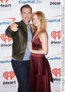 September 23, 2017 - Las Vegas, Nevada, United States of America - Actor James Van Der Beek and Kimberly Brook attend the 2017 iHeart Radio Music Festival Day 1 on September22, 2017 at the T-Mobile Arena in Las Vegas, Nevada Las Vegas United States of America - ZUMAt114 20170923_zap_t114_010 Copyright: xMarcelxThomasx