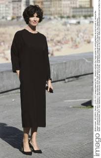 Spanish actress Paz Vega poses for photographers as she arrives to receive the Jaeger-Lecoultre Award to Latin Cinema in the sidelines of the 65th edition of San Sebastian International Film Festival in San Sebastian, Spain, 23 September 2017. San Sebastian International Film Festival !ACHTUNG: NUR REDAKTIONELLE NUTZUNG!  Copyright: xJavierxEtxezarretax 20170923-636417853217980028