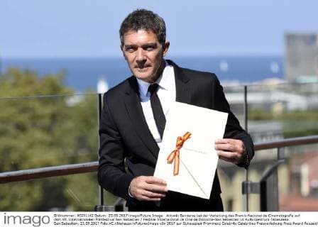Antonio Banderas bei der Verleihung des Premio Nacional de Cinematografia auf dem 65. Internationalen Filmfestival San Sebastian Festival Internacional de Cine de Donostia-San Sebastian im Kulturzentrum Tabakalera. San Sebastian, 23.09.2017 Foto:xC.xNiehausx xFuturexImage