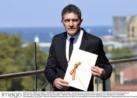 Antonio Banderas bei der Verleihung des Premio Nacional de Cinematografia auf dem 65. Internationalen Filmfestival San Sebastian Festival Internacional de Cine de Donostia-San Sebastian im Kulturzentrum Tabakalera. San Sebastian, 23.09.2017 Foto:xC.xNiehausx xFuturexImage