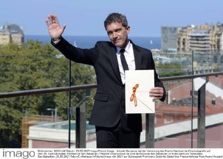 Antonio Banderas bei der Verleihung des Premio Nacional de Cinematografia auf dem 65. Internationalen Filmfestival San Sebastian Festival Internacional de Cine de Donostia-San Sebastian im Kulturzentrum Tabakalera. San Sebastian, 23.09.2017 Foto:xC.xNiehausx xFuturexImage