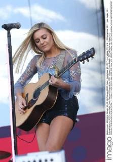 September 23, 2017 - Las Vegas, NV, U.S. - 23 September 2017 - Las Vegas, NV - Kelsea Ballerini. 2017 iHeartRadio Music Festival Village at the MGM VIllage. Photo Credit: MJT AdMedia Las Vegas U.S. - ZUMAa123 20170923_zaa_a123_025 Copyright: xMjtAdmediax