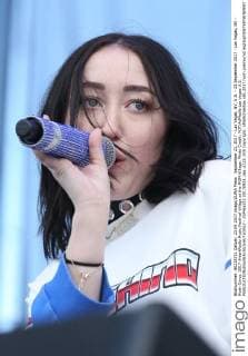 September 23, 2017 - Las Vegas, NV, U.S. - 23 September 2017 - Las Vegas, NV - Noah Cyrus. 2017 iHeartRadio Music Festival Village at the MGM VIllage. Photo Credit: MJT AdMedia Las Vegas U.S. - ZUMAa123 20170923_zaa_a123_039 Copyright: xMjtAdmediax