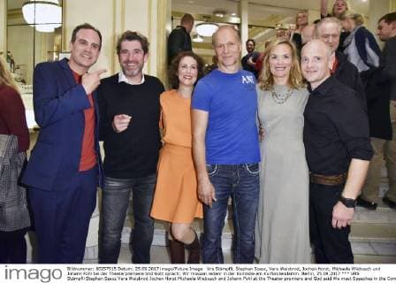 URS Stämpfli Stephan Szasz Vera Weisbrod Jochen Horst Michaela Wiebusch and Johann Fohl at the Theater premiere and God said We must Speeches in the Comedy at Kurfürstendamm Berlin 25 09 2017 Foto:xN.xKubelkax xFuturexImage