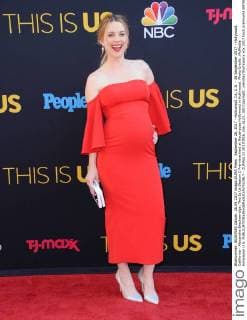September 26, 2017 - Hollywood, CA, U.S. - 26 September 2017 - Hollywood, California - Alexandra Breckenridge. This Is Us Season 2 Premiere held at Neuehouse Hollywood in Hollywood. Photo Credit: AdMedia Hollywood U.S. - ZUMAa123 20170926_zaa_a123_100 Copyright: xBirdiexThompsonx