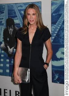 Kelly Lynch 09 26 2017 The Los Angeles Premiere of HBO?fs Documentary Film Spielberg held at Paramount Studios in Hollywood, CA  Copyright: xCronos IzumixHasegawax cronoshnw26092017106499
