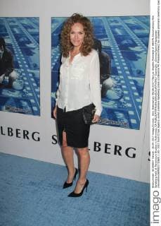Amy Brenneman 09 26 2017 The Los Angeles Premiere of HBO?fs Documentary Film Spielberg held at Paramount Studios in Hollywood, CA  Copyright: xCronos IzumixHasegawax cronoshnw26092017106511