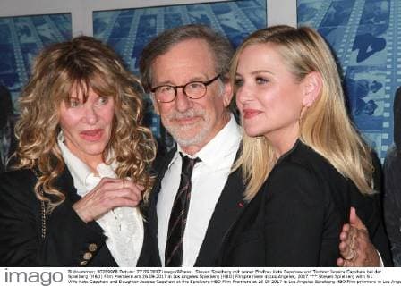 Steven Spielberg with his Wife Kate Capshaw and Daughter Jessica Capshaw at the Spielberg HBO Film Premiere at 26 09 2017 in Los Angeles Spielberg HBO Film premiere in Los Angeles 2017