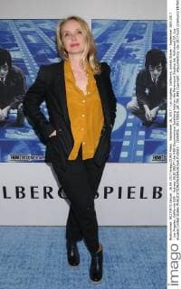 September 26, 2017 - Los Angeles, California, United States - September 26th 2017 - Los Angeles, California USA - Actress JULIE DELPY the HBO Documentary Spielberg held on the Paramount Studios lot, Hollywood CA. Los Angeles United States - ZUMAf05_ 20170926_zaf_f05_045 Copyright: xPaulxFentonx