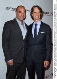 September 26, 2017 - Beverly Hills, CA, U.S. - 26 September 2017 - Beverly Hills, California - Director Peter Landesman and Jay Roach. Ã¢â‚¬oeMark Felt: The Man Who Brought Down The White HouseÃ¢â‚¬Â Los Angeles Premiere held at the Writers Guild Theatre. Photo Credit: AdMedia Beverly Hills U.S. - ZUMAa123 20170926_zaa_a123_141 Copyright: xAdmediax