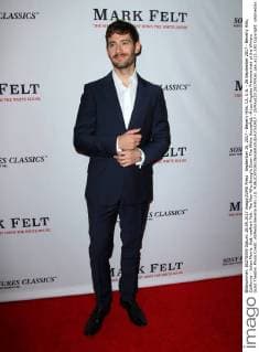 September 26, 2017 - Beverly Hills, CA, U.S. - 26 September 2017 - Beverly Hills, California - Julian Morris. Ã¢â‚¬oeMark Felt: The Man Who Brought Down The White HouseÃ¢â‚¬Â Los Angeles Premiere held at the Writers Guild Theatre. Photo Credit: AdMedia Beverly Hills U.S. - ZUMAa123 20170926_zaa_a123_152 Copyright: xAdmediax