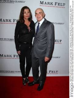 September 26, 2017 - Beverly Hills, CA, U.S. - 26 September 2017 - Beverly Hills, California - Robert Shapiro with wife Linell Shapiro. Ã’Mark Felt: The Man Who Brought Down The White HouseO Los Angeles Premiere held at the Writers Guild Theatre. Photo Credit: AdMedia Beverly Hills U.S. - ZUMAa123 20170926_zaa_a123_176 Copyright: xAdmediax