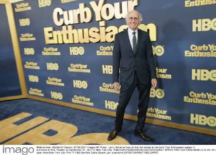 Larry David arrives on the red carpet at the Curb Your Enthusiasm season 9 premiere at SVA Theater on September 27, 2017 in New York City.  NYP20170927124 JOHNxANGELILLO