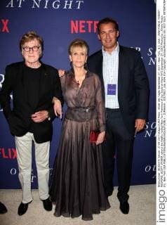 Bilder des Tages September 27, 2017 - New York, N.Y, USA - JANE FONDA, ROBERT REDFORD, SCOTT STUBER attend the Netflix hosted New York Premiere of Our Souls at Night NYC.September 27, 2017.Photos by , Globe Photos Inc. New York USA - ZUMAms4_ 20170927_zaa_ms4_014 Copyright: xSoniaxMoskowitzx