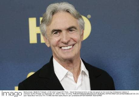 David Steinberg arrives on the red carpet at the Curb Your Enthusiasm season 9 premiere at SVA Theater on September 27, 2017 in New York City.  NYP20170927129 JOHNxANGELILLO