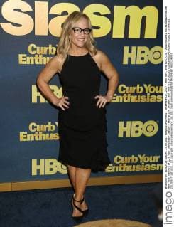 September 27, 2017 - New York, New York, U.S. - Actor RACHEL HARRISÃäattends the New York premiere of Curb Your Enthusiasm Season 9 held at SVA Theater. New York U.S. - ZUMAk03_ 20170927_zaf_k03_123 Copyright: xNancyxKaszermanx